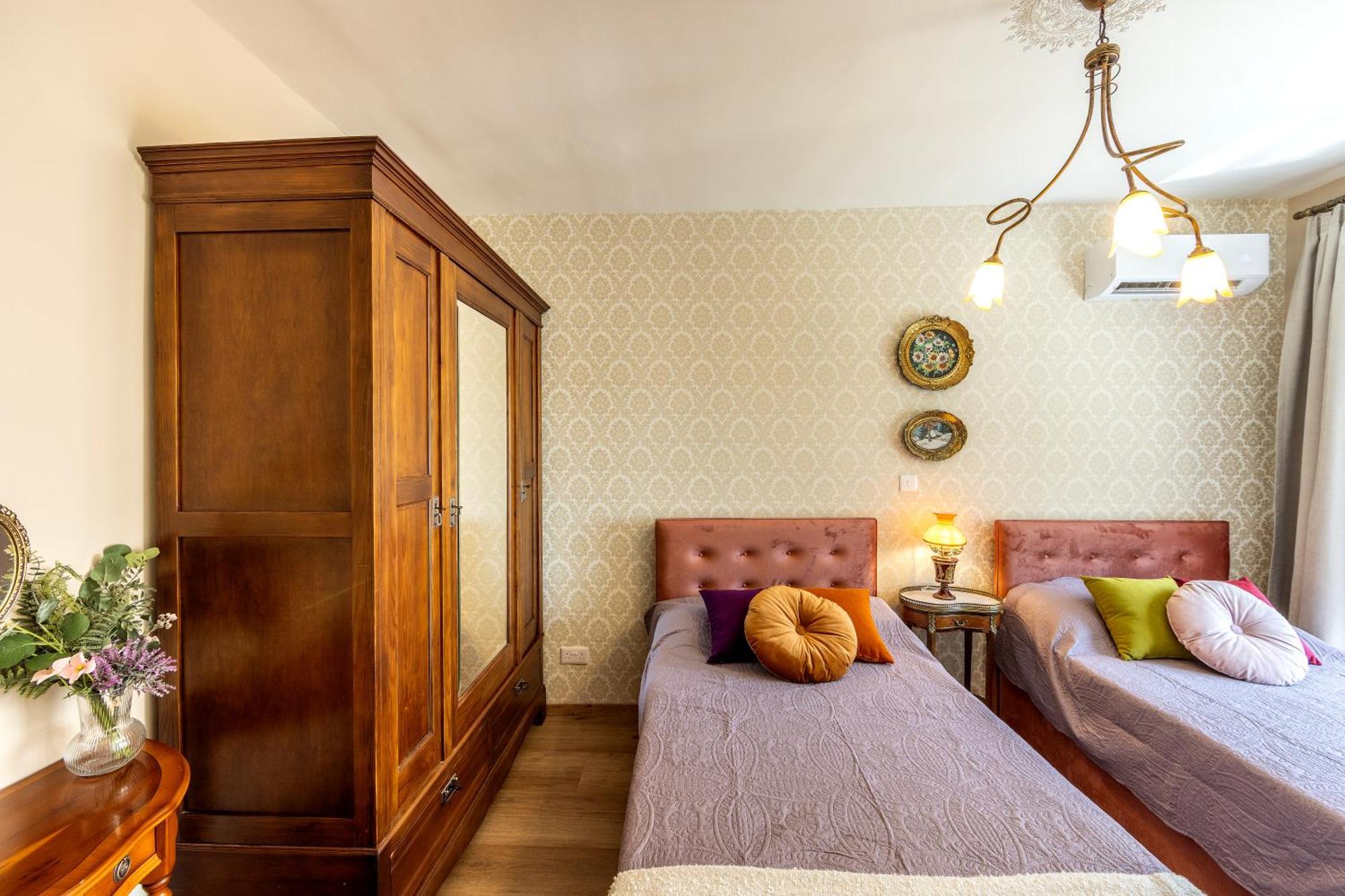 Castle Holiday Apartments Limassol Bagian luar foto